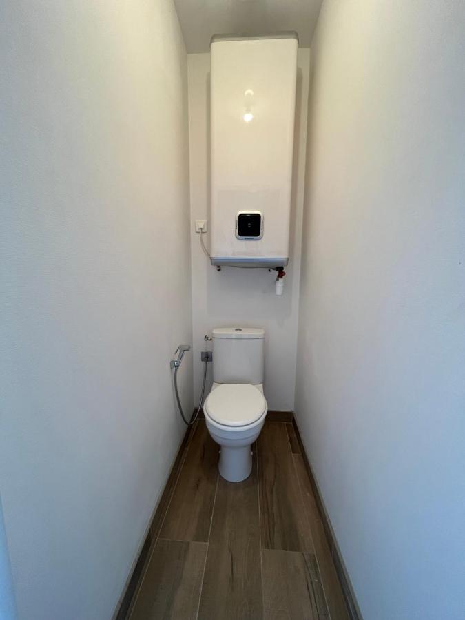 Appartement Renove A 15 Min De Lyon Saint-Fons Exterior photo